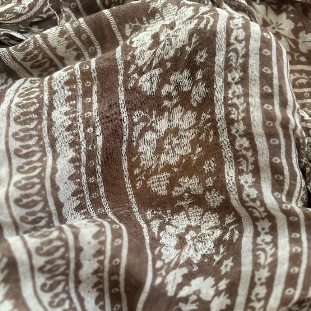 CHAN LUU CASHMERE AND SILK SCARF